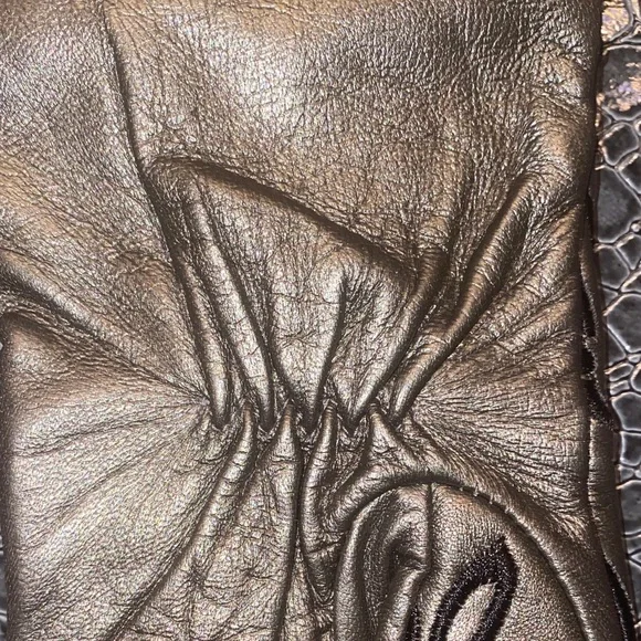 Echo Black Leather Gloves with Pattern